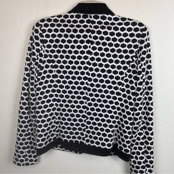 Esley black & white honeycomb pattern blazer in Woman’s Large-NWT - Picture 7 of 15